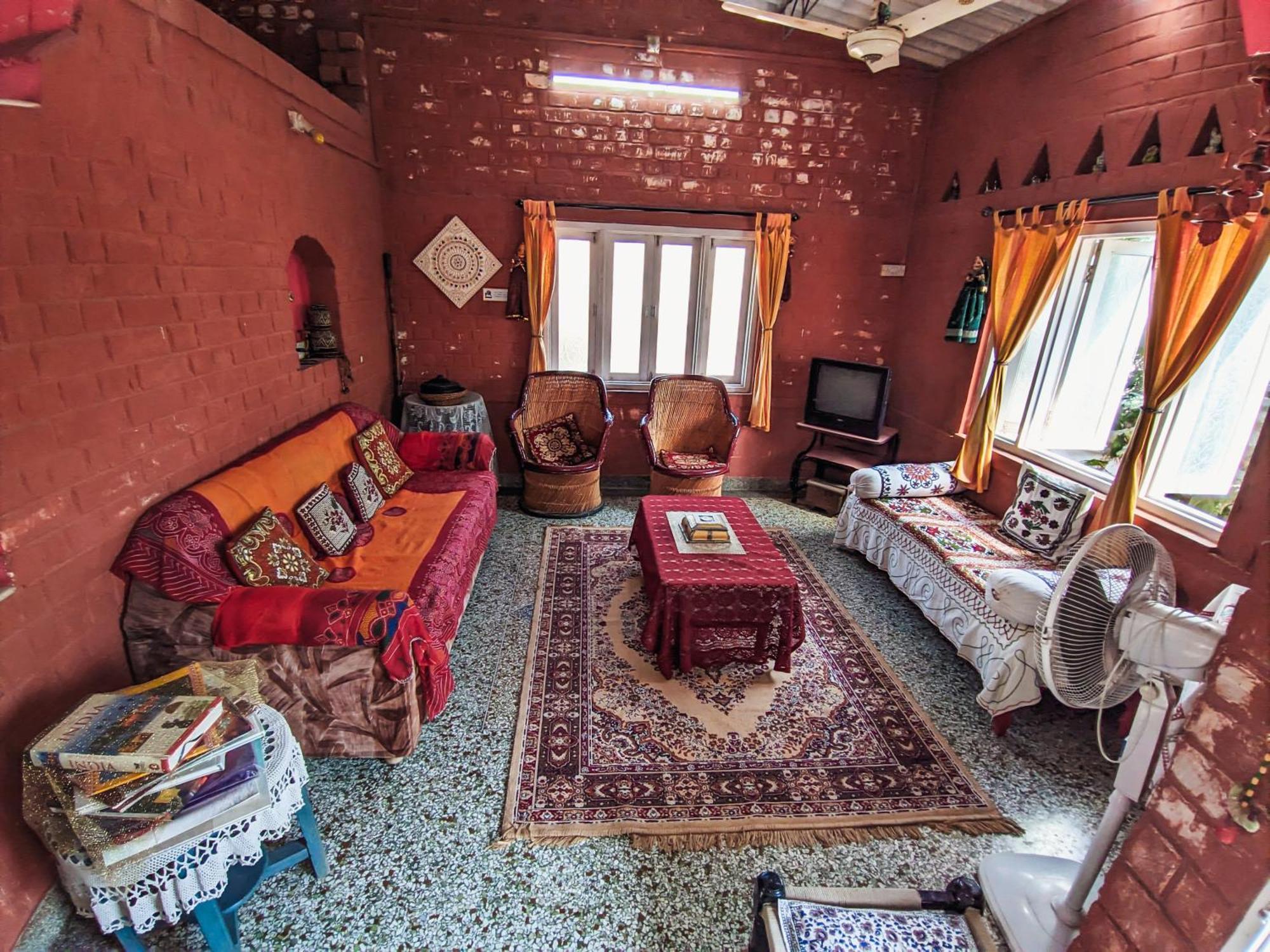 Jaat House Villa ภุช ภายนอก รูปภาพ